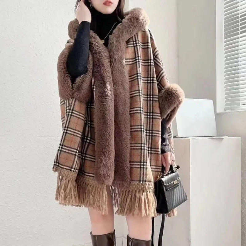 
                      
                        Women's Hooded Fleece-lined Thickened Loose-fit Cardigan Grid Pattern Woolen Fringe Jacket
                      
                    