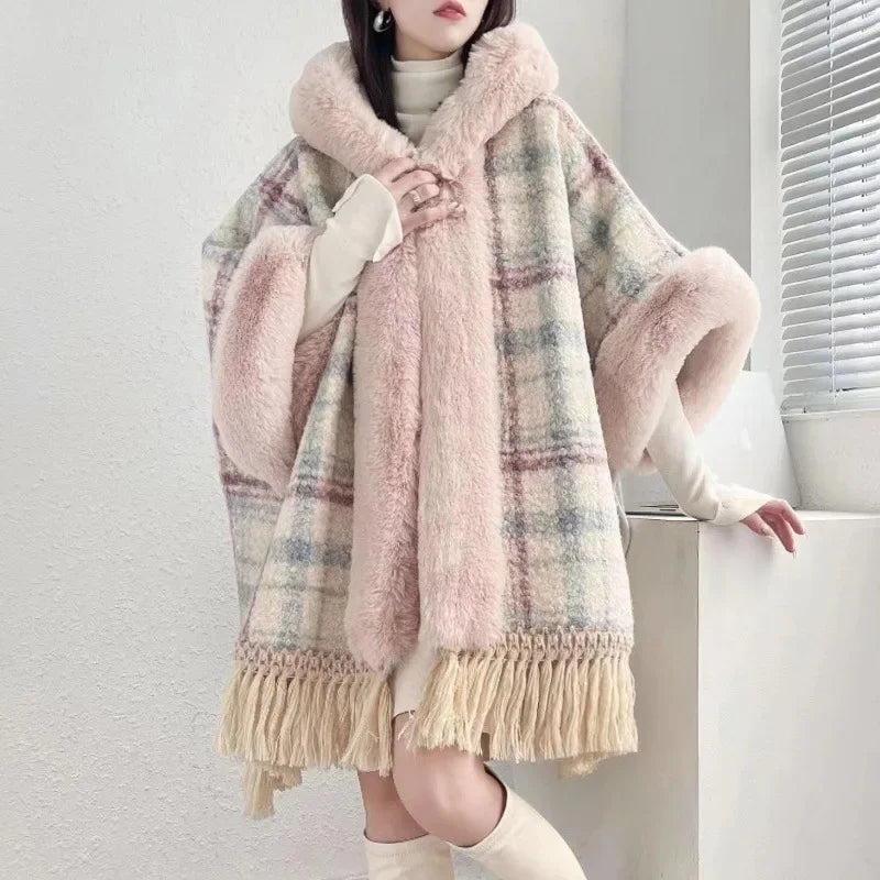 
                      
                        Women's Hooded Fleece-lined Thickened Loose-fit Cardigan Grid Pattern Woolen Fringe Jacket
                      
                    