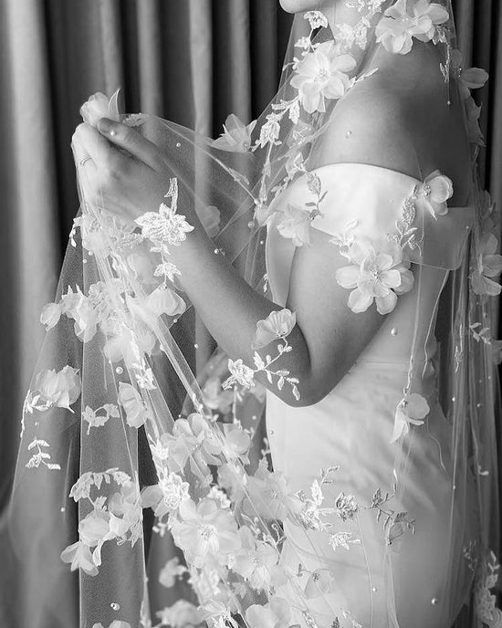 Luxury Floral Bridal Veil with Pearls Bridal Cathedral Train Wedding Veil