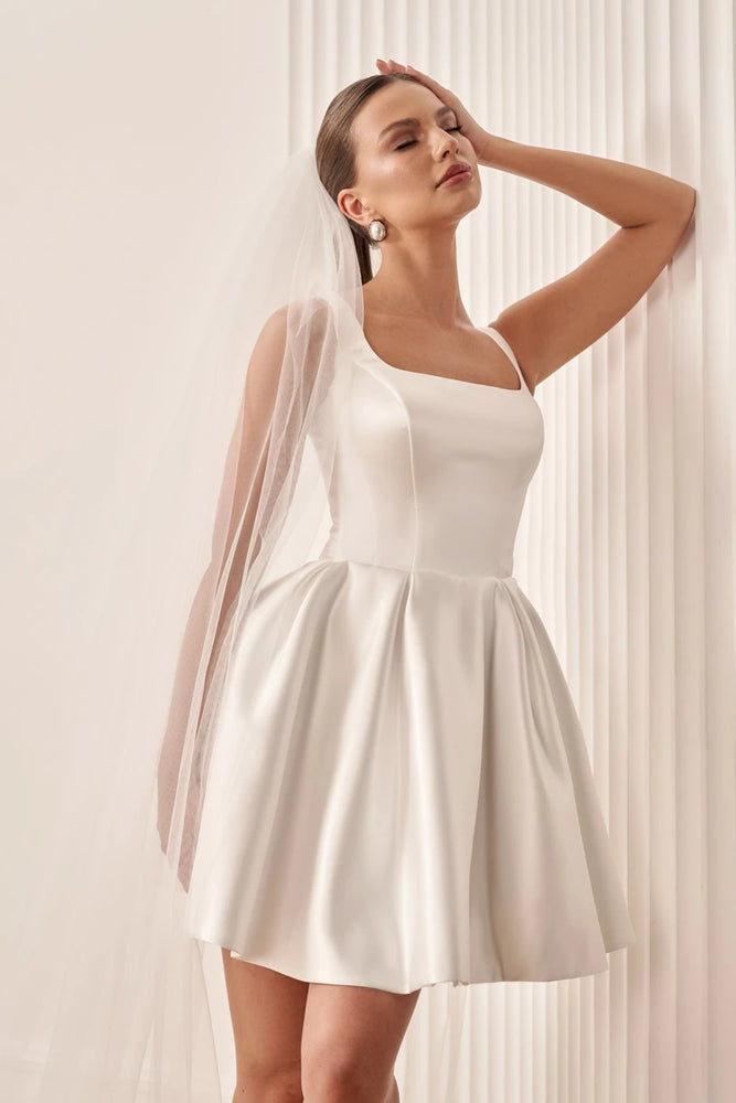 
                      
                        Satin Short Wedding Dress Square Collar Bridal Gown
                      
                    