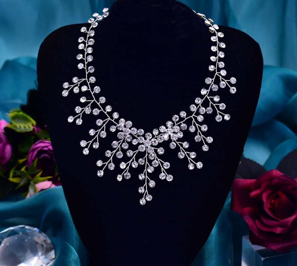 Hot Selling Fashion Bridal Jewelry Necklace Set, Fashion Luxury AAA Zircon  Stone Necklace, Earrings, Ring and Bracelet - चीन Necklace यह है Jewelry  कीमत