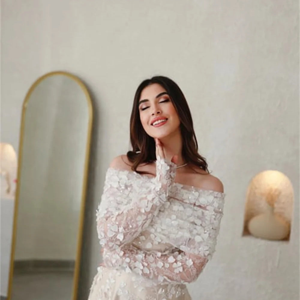 
                      
                        Bella Champagne Tulle Evening Off the Shoulder A-line Bridal Wedding Dress
                      
                    