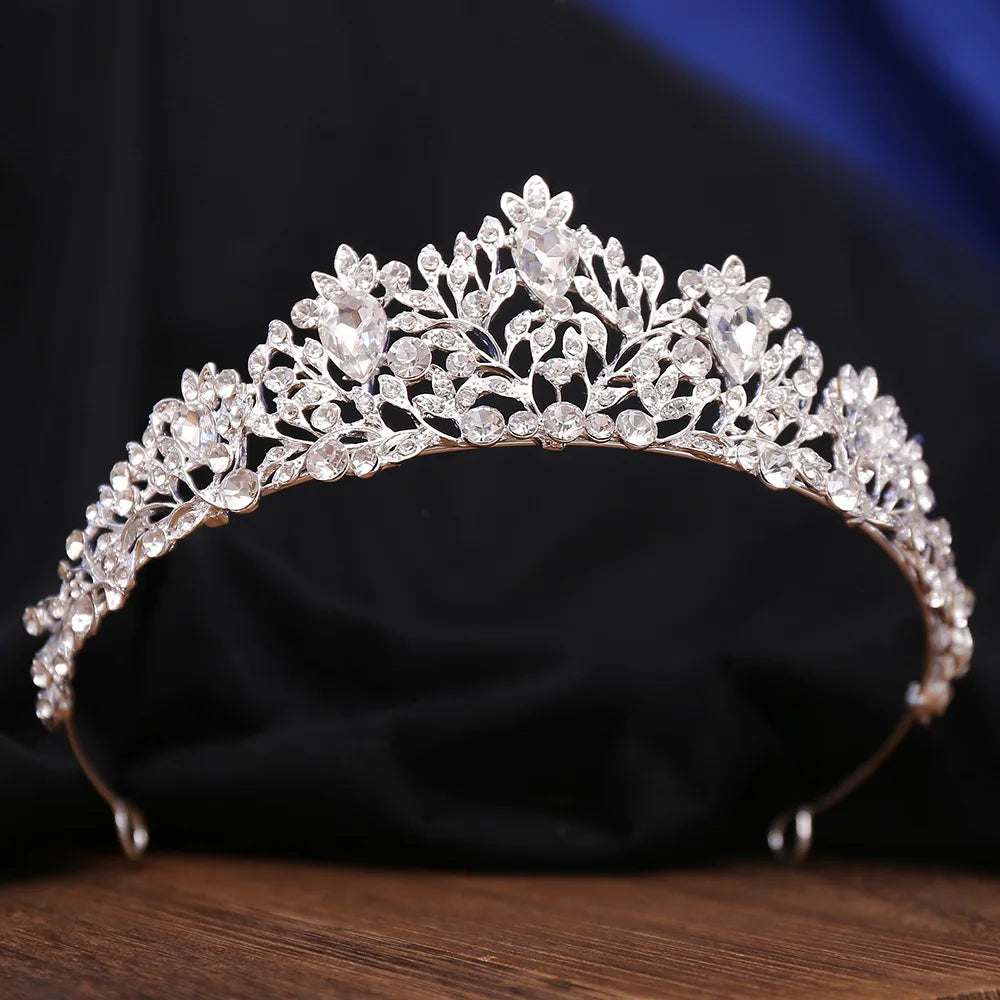 
                      
                        Rhinestone Crystal Princess Bridal Wedding Tiara Crown Hair Accessory
                      
                    