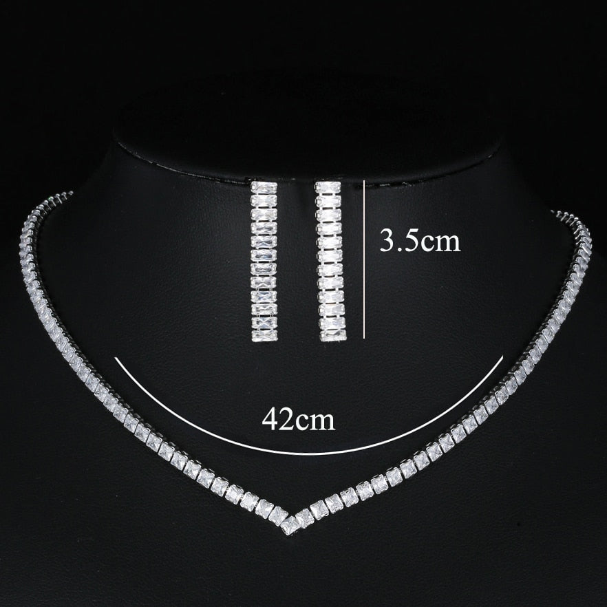 
                      
                        Luxury Silver Color Water Drop Cubic Zirconia Wedding Jewelry Sets
                      
                    