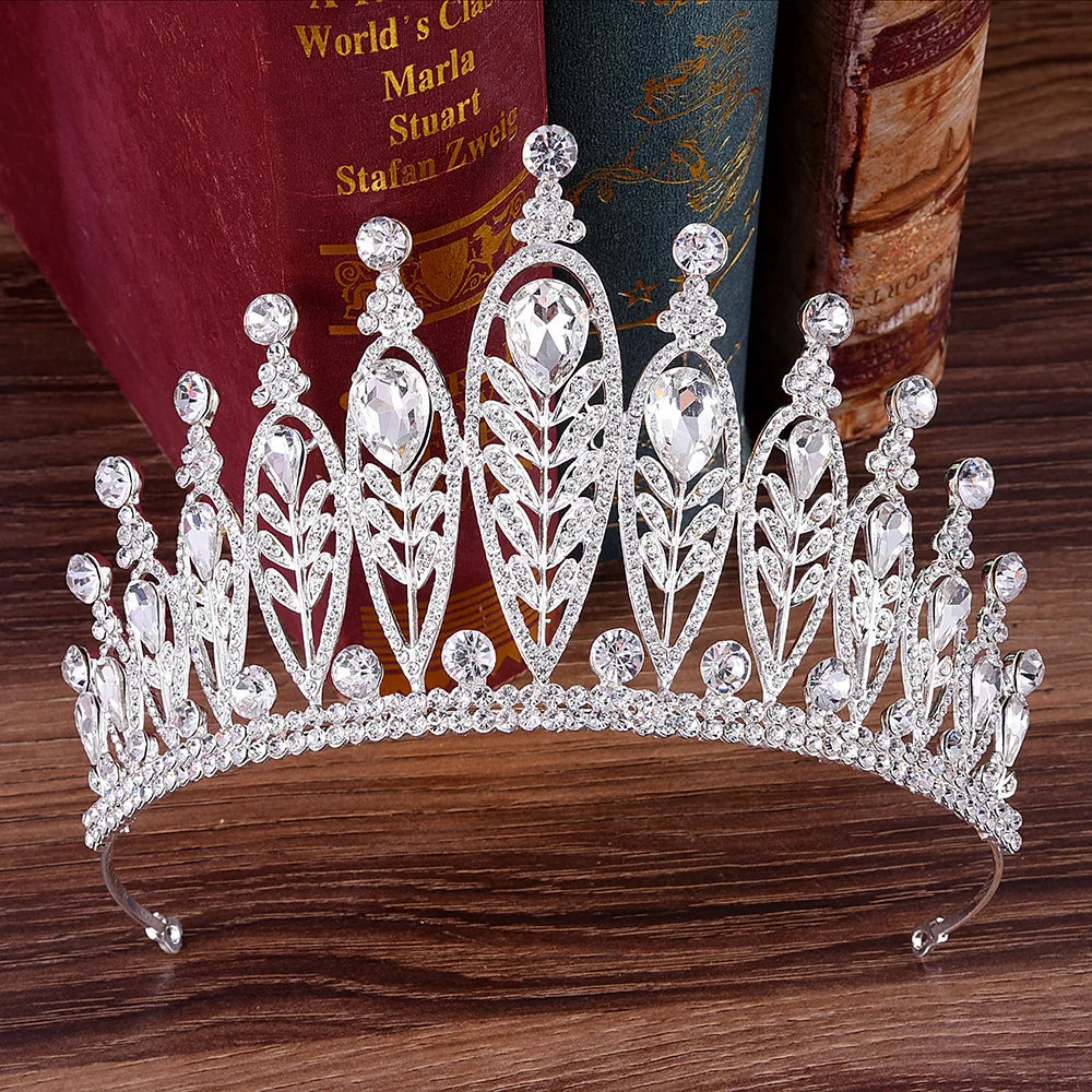 
                      
                        Gothic Crystal Royal Rhinestone  Tiara Crown Hair Accessories
                      
                    