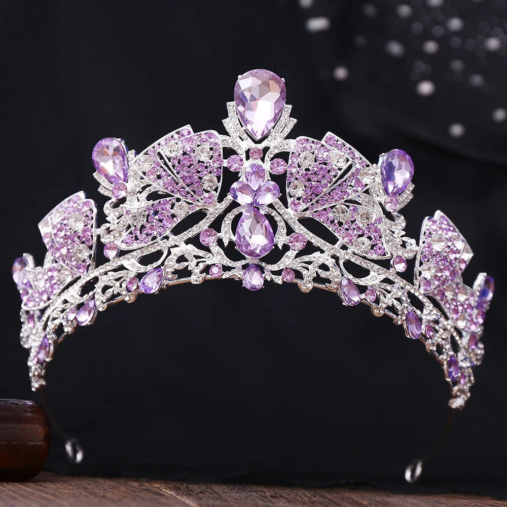 
                      
                        Butterfly Crystal Crown Rhinestone Princess  Tiara Hair Accessories, this stunning oversized tiara features brilliantly cut crystals arranged in a mesmerizing mirrored illusion pattern
                      
                    