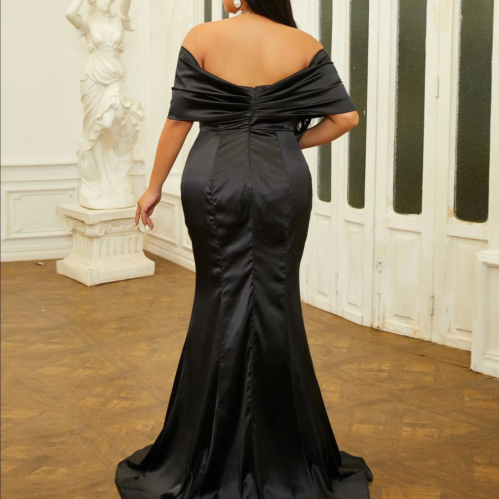 Black Satin Plus Size Evening Dress Off Shoulder Bodycon Maxi Party Gown