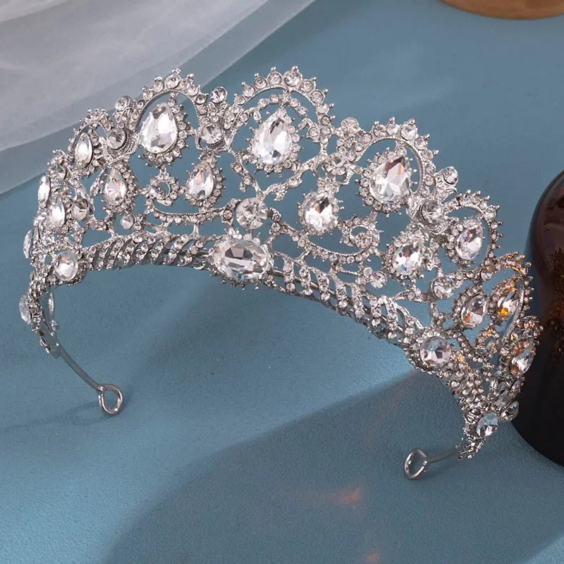 
                      
                        Crystal Rhinestone Regal  Tiara Crowns Hair Accessories
                      
                    