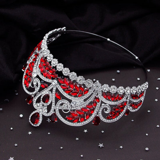 Load image into Gallery viewer, Cubic Zirconia Crystal Bridal Pageant Event  Circle Tiara
