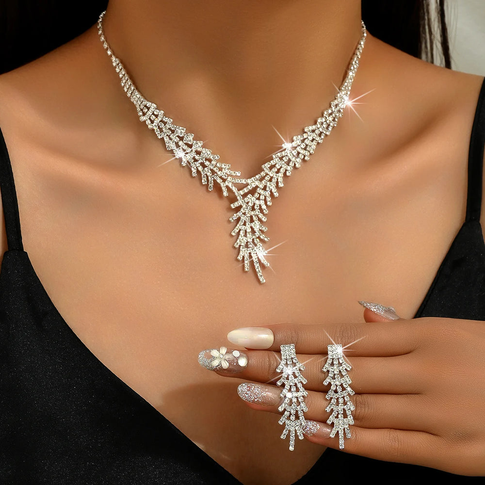 3 Piece WOMEN'S Trendy Chain Leaf Earrings Necklace Jewelry Set