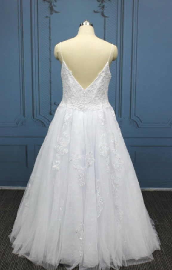 
                      
                        Plus Size Lace Bridal Gown
                      
                    