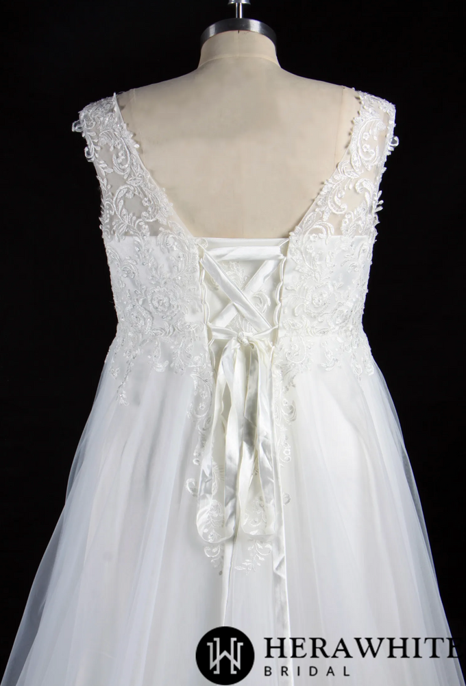 
                      
                        Plus Size Corset Beaded Lace On Tulle Bridal Gown
                      
                    