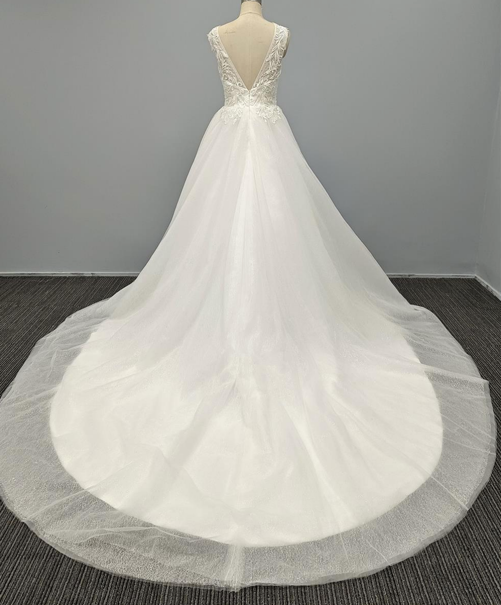 Tulle Lace V Neck A Line Wedding Bridal Gown