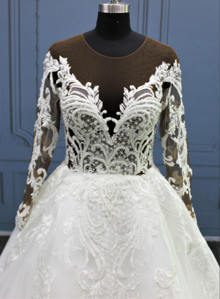 
                      
                        O Net Neckline Lace Bodice A Line Wedding Bridal Gown
                      
                    