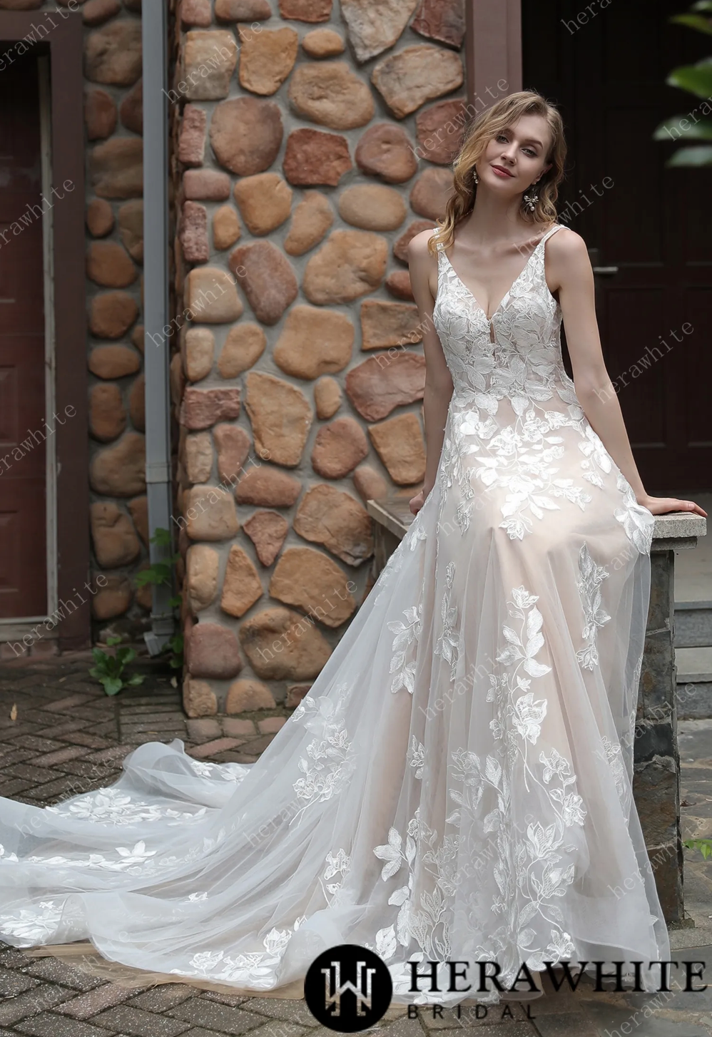 Load image into Gallery viewer, Luxurious Floral Lace A-Line Wedding Dress with Sheer Train

