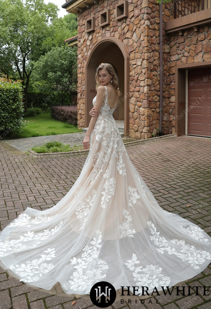 
                      
                        Luxurious Floral Lace A-Line Wedding Dress with Sheer Train
                      
                    