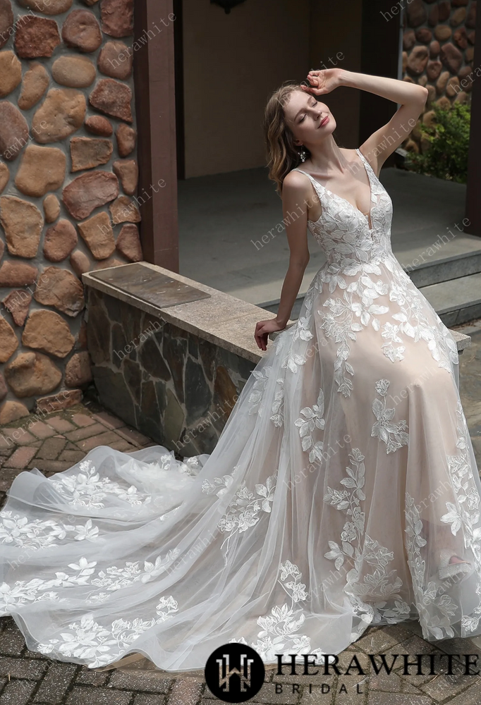 
                      
                        Luxurious Floral Lace A-Line Wedding Dress with Sheer Train
                      
                    