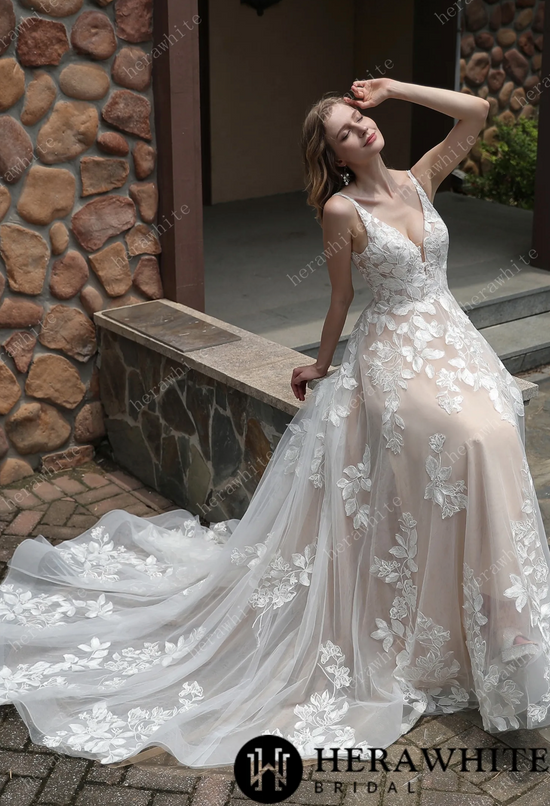Luxurious Floral Lace A-Line Wedding Dress with Sheer Train