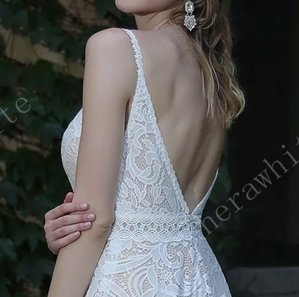 
                      
                        Summer Boho Lace Wedding Dress With Spaghetti Straps
                      
                    