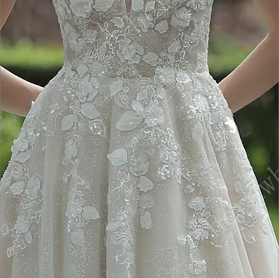 Sweetheart off the Shoulder Embroidered Scroll Fleur De Lis Lace Wedding  Gown 