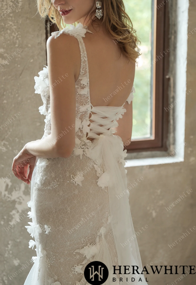 
                      
                        Stunning 3D Petal Lace Wedding Dress And Sparkle Tulle
                      
                    