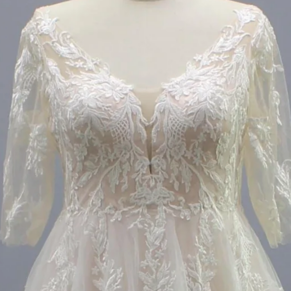 
                      
                        Cut Tulle Lace A Line Plus Size Wedding Bridal Gown
                      
                    