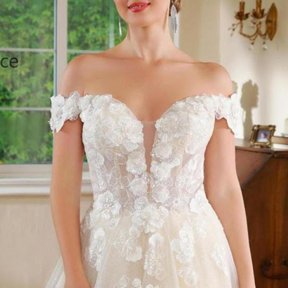 Plunge V Tulle Floral Lace A Line Wedding Dress