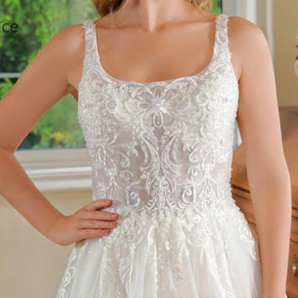 
                      
                        Beaded Lace A Line Bridal Wedding Gown
                      
                    