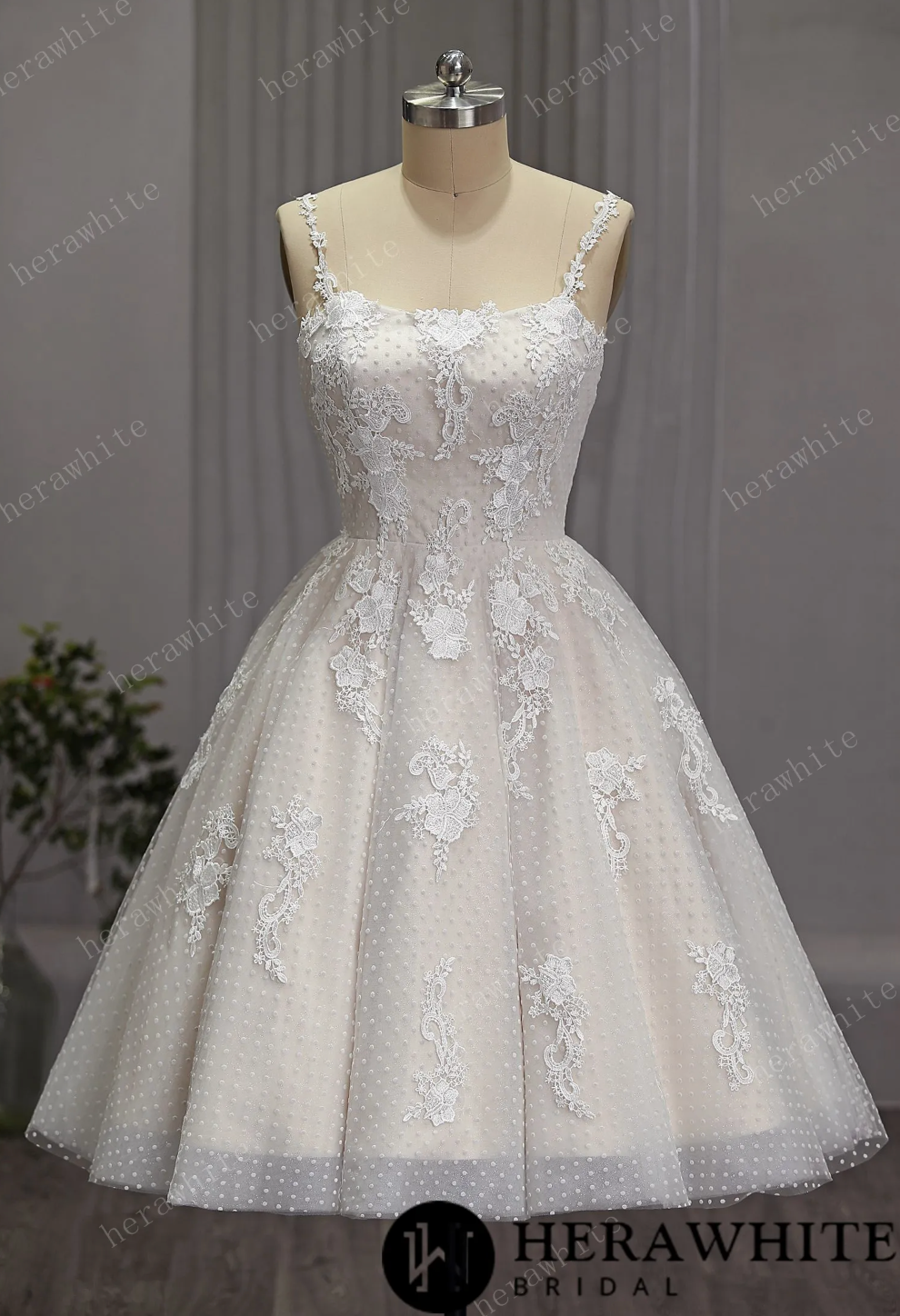 Short Tulle Ballgown Polka Dots Wedding Dress with Straps