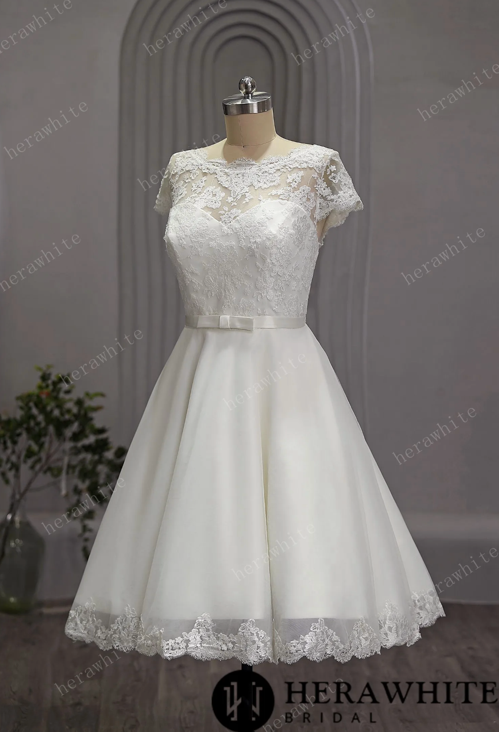 Short Tulle Knee Length Wedding Dress with Cap Sleeve – TulleLux Bridal  Crowns & Accessories