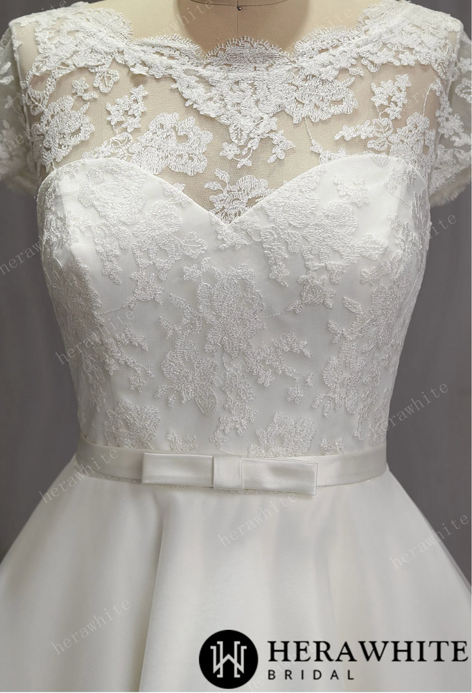 
                      
                        Short Tulle Knee Length Wedding Dress with Cap Sleeve
                      
                    