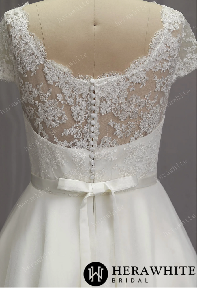 
                      
                        Short Tulle Knee Length Wedding Dress with Cap Sleeve
                      
                    