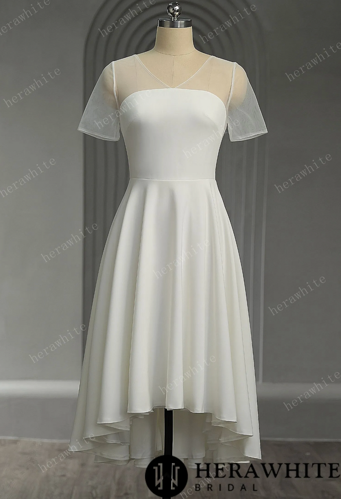 
                      
                        Soft Satin Short Wedding Dress With Short Sleeves
                      
                    