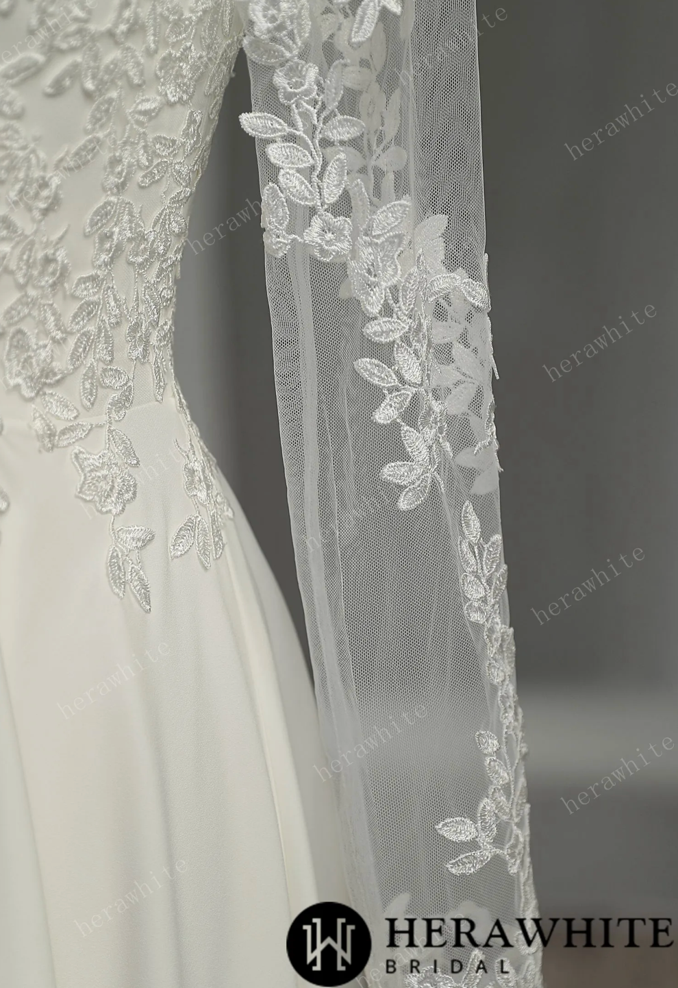 Illusion Lace Long Sleeves Tulle Short Wedding Dress