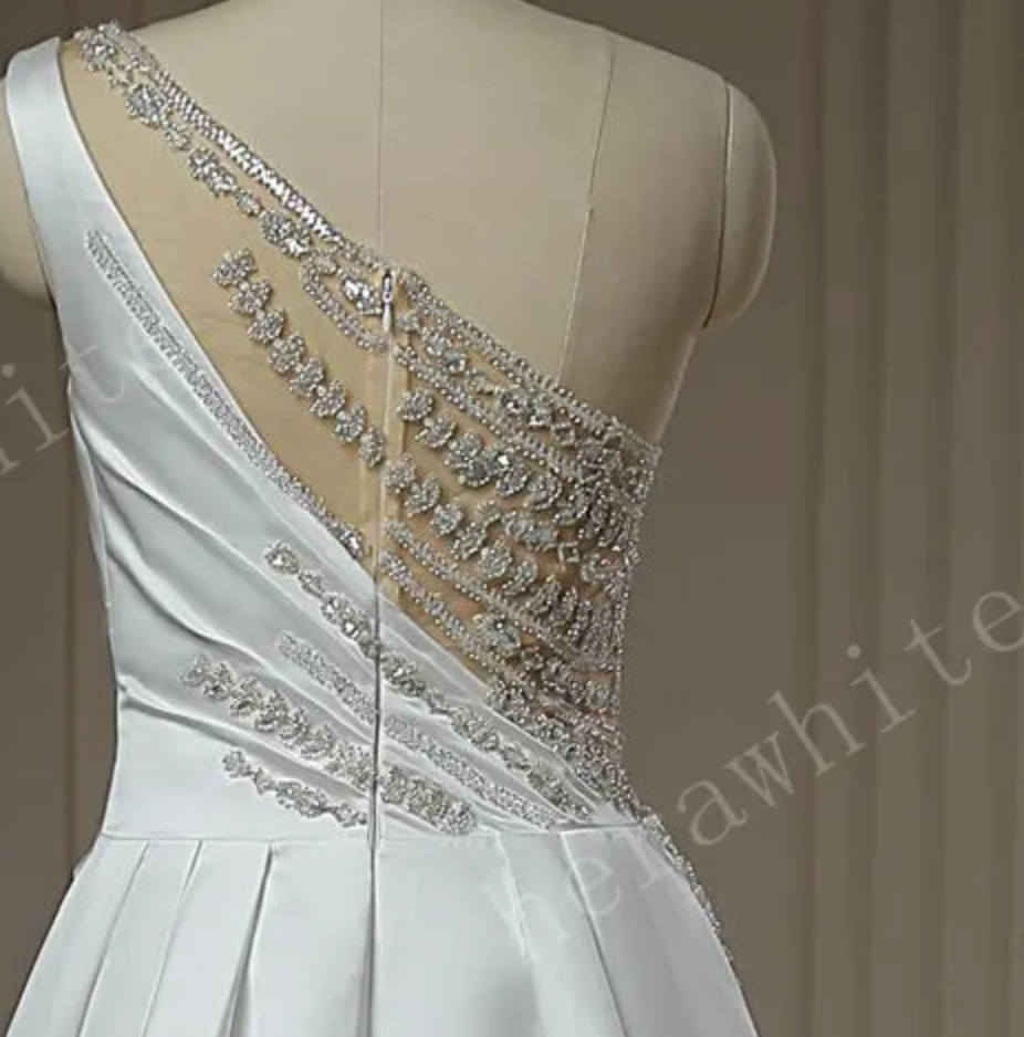 
                      
                        Beaded Rhinestone With Draped Illusion Back Wedding Dress
                      
                    