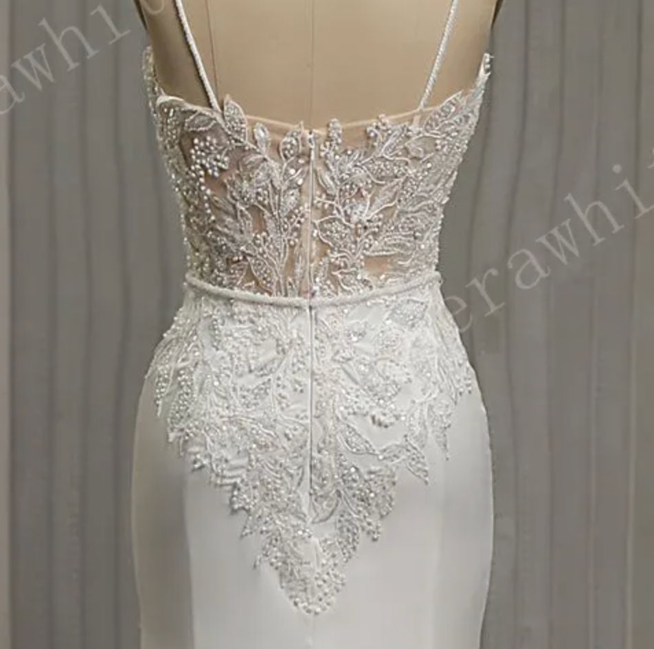 
                      
                        Sexy Spaghetti Straps Lace Wedding Dress
                      
                    