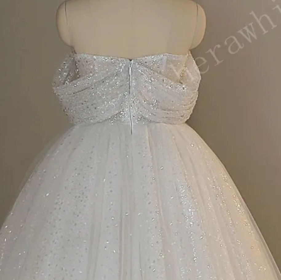 
                      
                        Shiny Crystal Off The Shoulder Ball Gown Wedding Dress
                      
                    