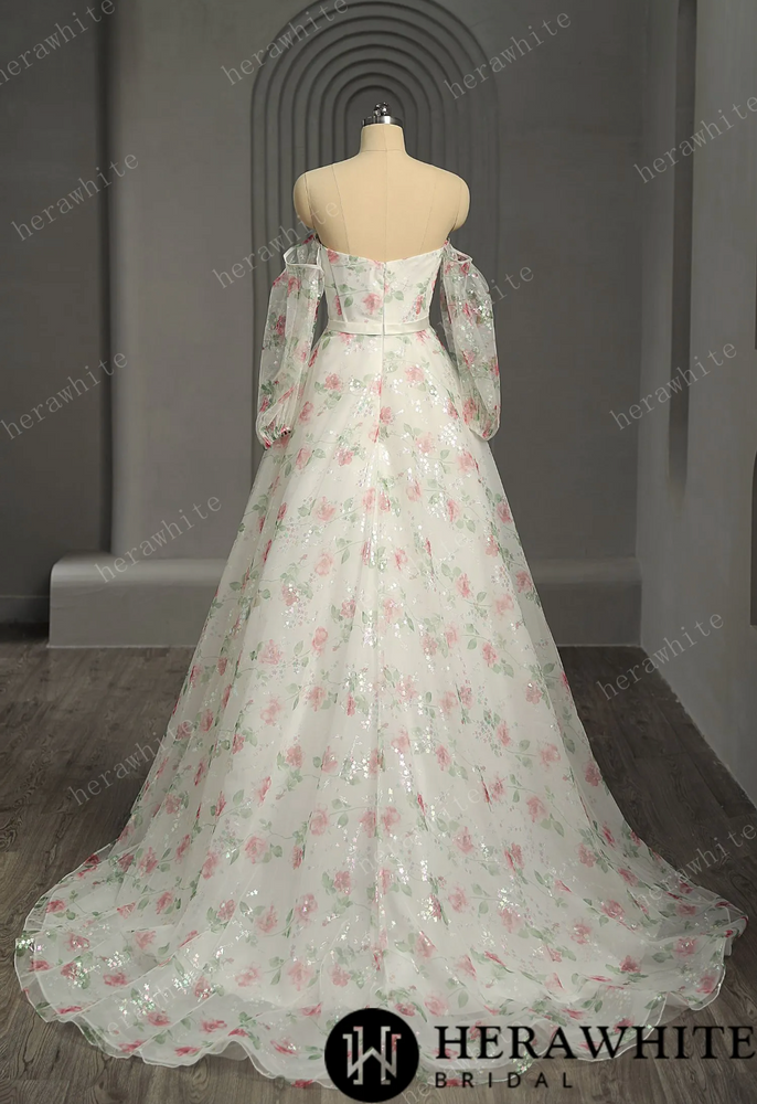 
                      
                        Romantic Print Sweetheart Neckline Wedding Dress With Detachable Sleeve
                      
                    