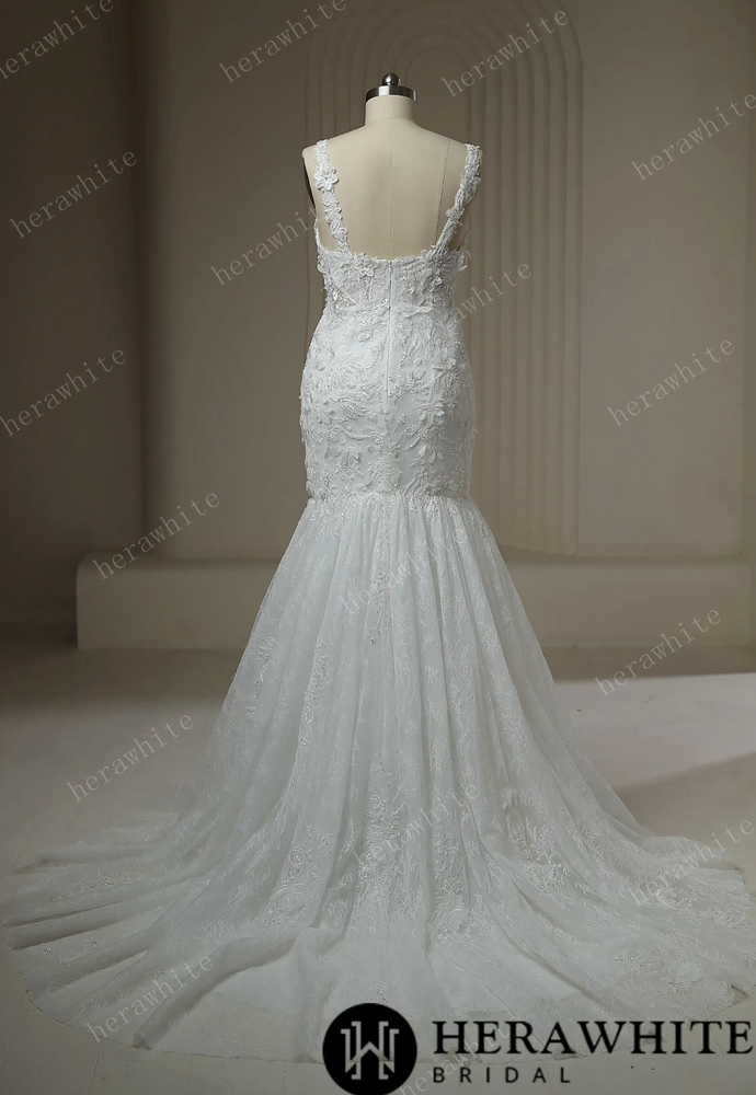 
                      
                        Luxury Lace Up Back Sweetheart Beaded Lace Wedding Dress
                      
                    