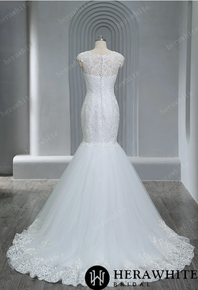 
                      
                        Bateau Neckline Mermaid Lace Wedding Dress
                      
                    