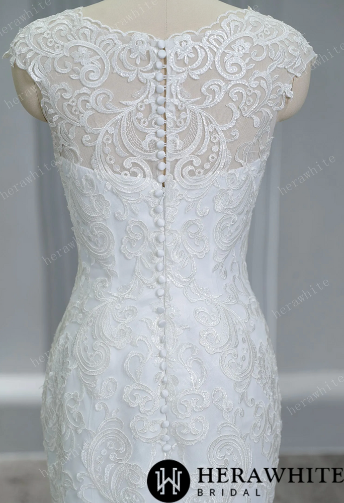 
                      
                        Bateau Neckline Mermaid Lace Wedding Dress
                      
                    