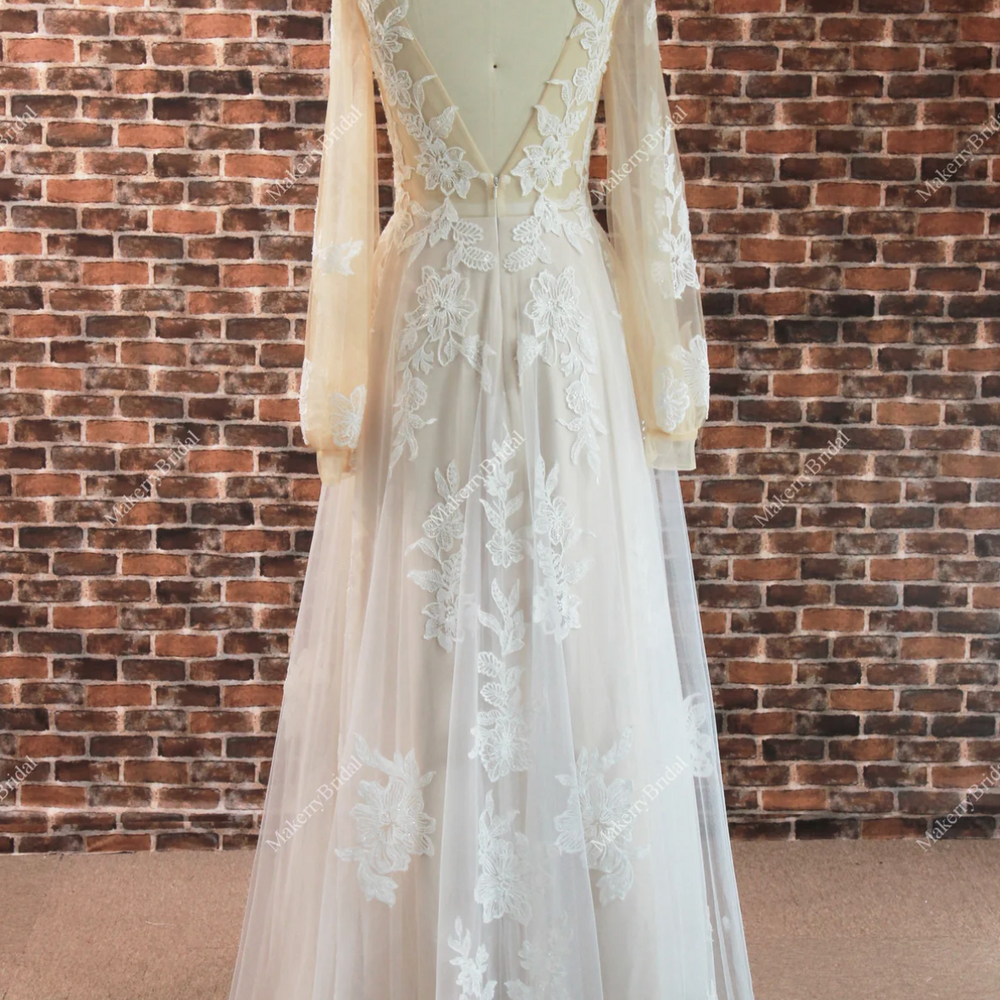 Elegant Princess Long-Sleeve A Line Lace Wedding Dress