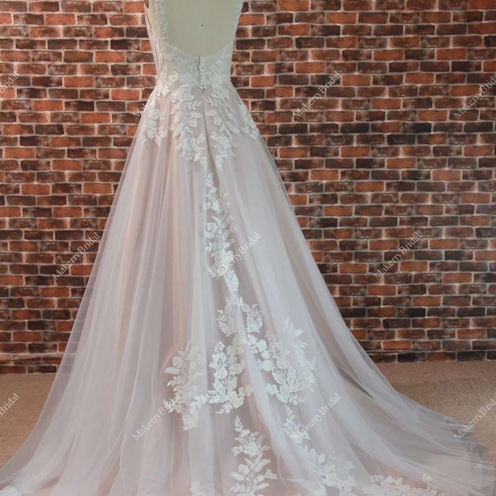 Breathtaking Light A-Line Style Scoop Neckline Bridal Gown