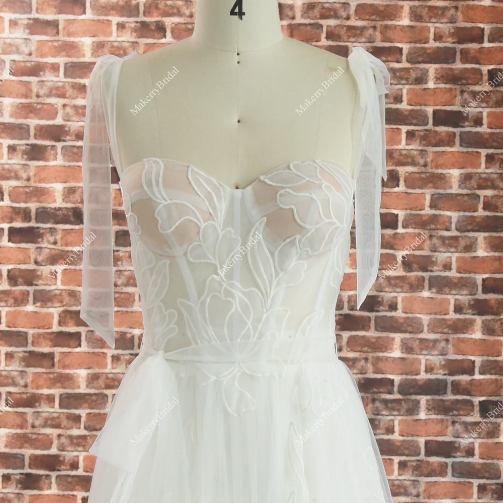 Dreamy Sweetheart Embroidery Lace Wedding Dress