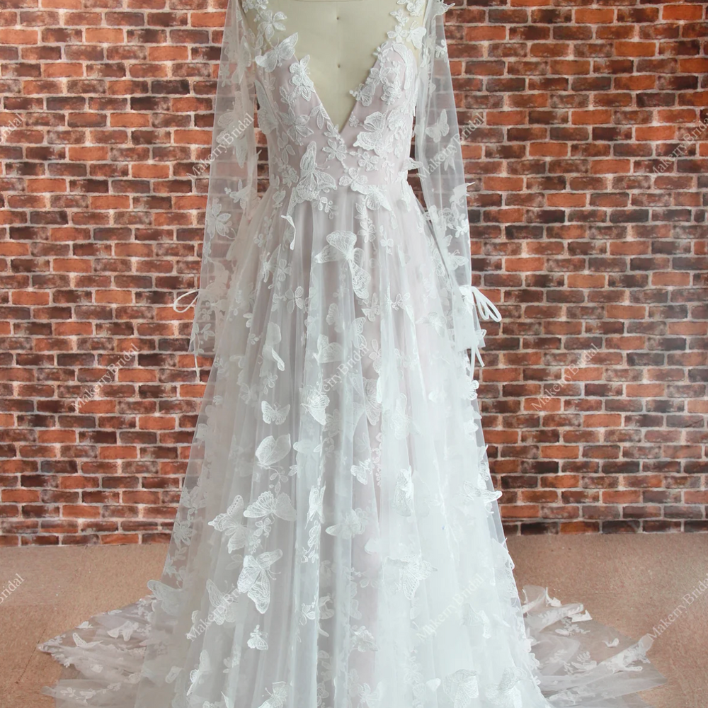 
                      
                        Romantic Boho Lace Butterfly Pattern Wedding Dress With Long Sleeves
                      
                    