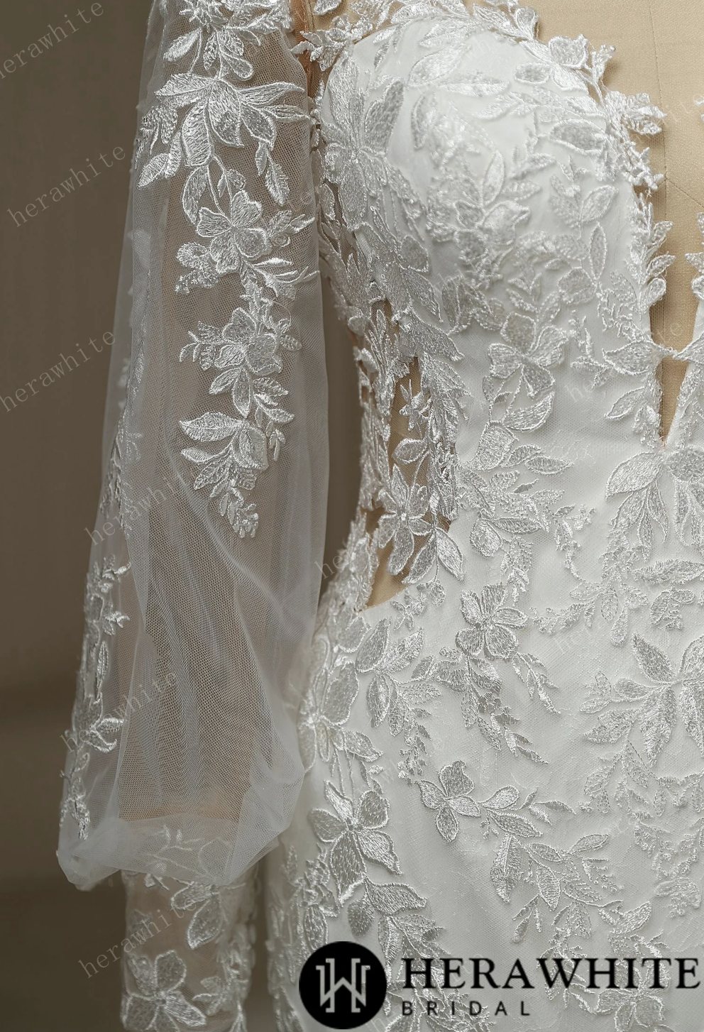 Long Train Mermaid Bridal Lace Wedding Dress With Plunging Neckline