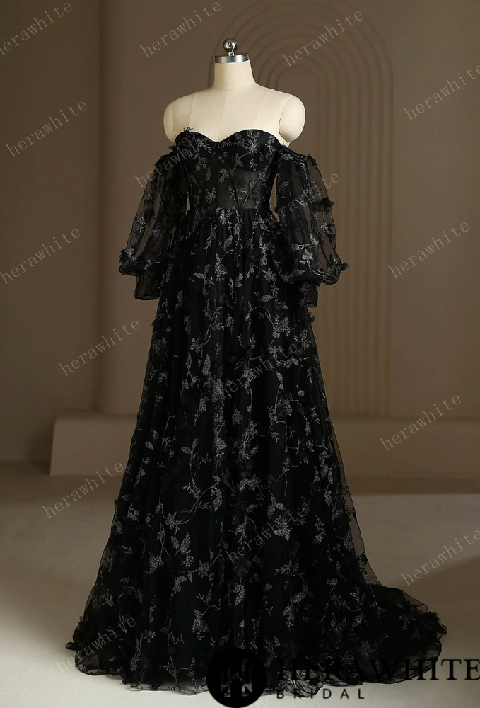 
                      
                        Luxury 3D Lace Appliqué Embroidery Detachable Sleeve Black Wedding Dress
                      
                    