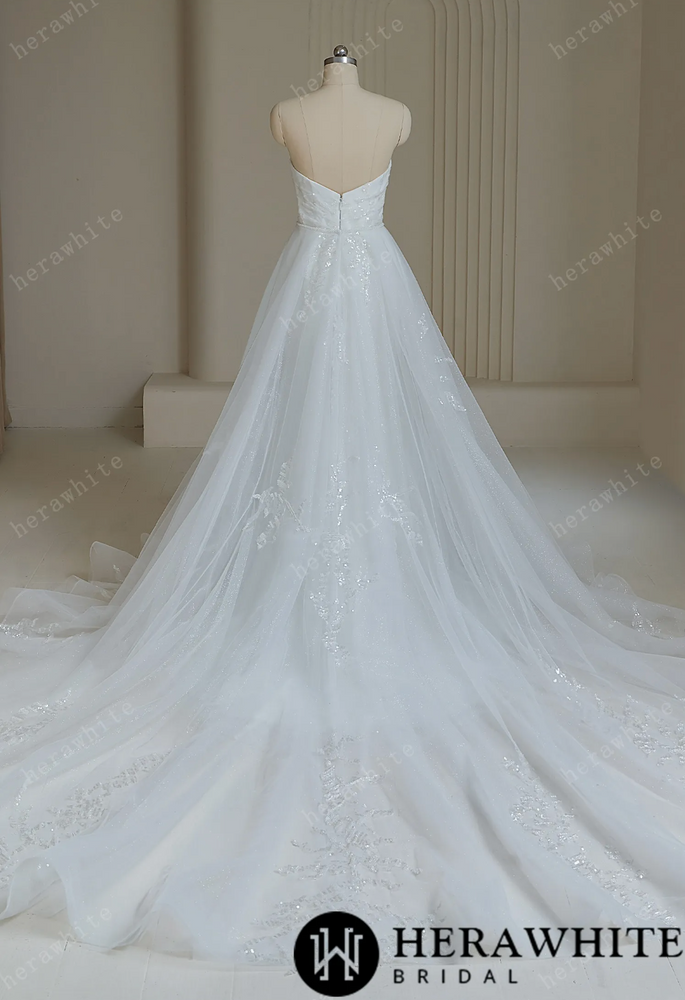 
                      
                        Elegant Sequined Wedding Dress With Detachable Train
                      
                    