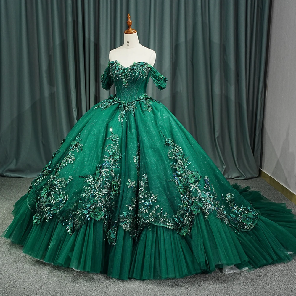 
                      
                        Luxury Green Organza Quinceanera Dress Ball Gown
                      
                    