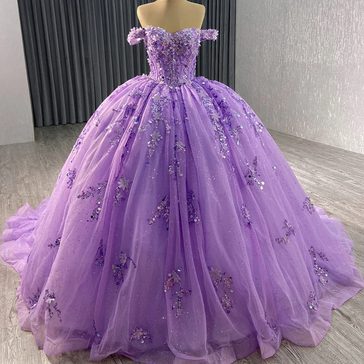 Sweetheart Purple Quinceañera Dress